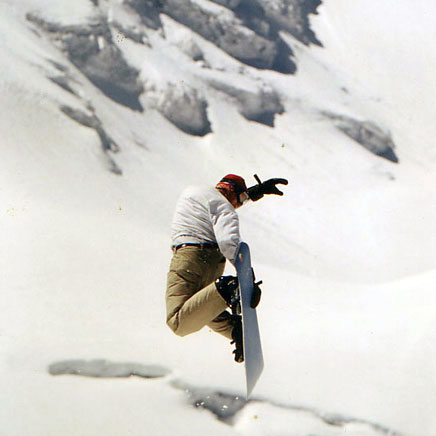 snowboard - backside air - tignes (FR) - photo : pascal B