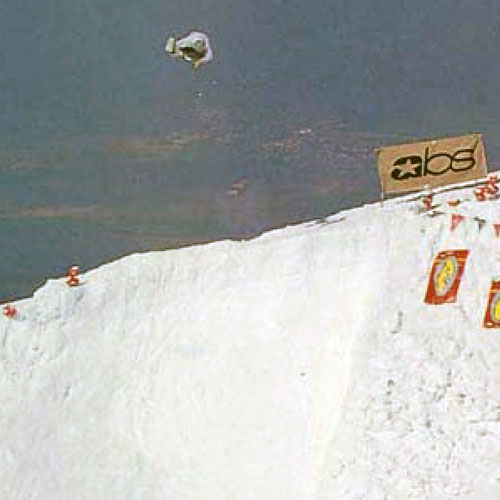 quarter pipe - japan - les 7 laux (FR) - photo : frederic renaud